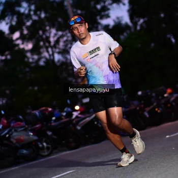Runner Photo 4099018