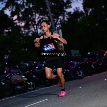 Runner Photo 4099029
