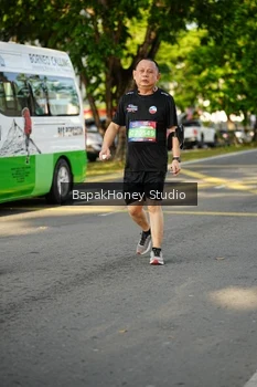 Runner Photo 4099034