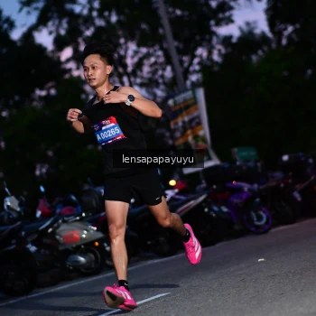 Runner Photo 4099045