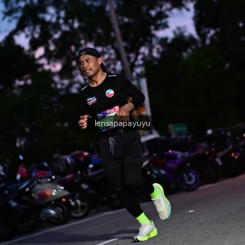 Runner Photo 4099047