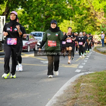 Runner Photo 4099048