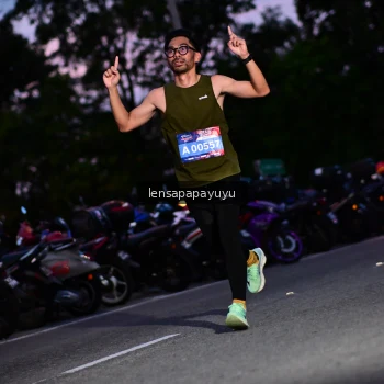 Runner Photo 4099065