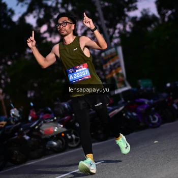 Runner Photo 4099073