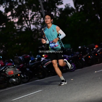 Runner Photo 4099083