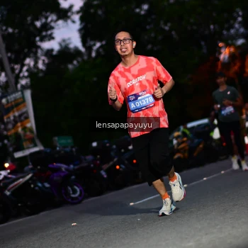 Runner Photo 4099084
