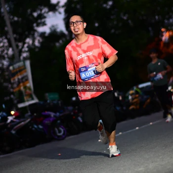 Runner Photo 4099089