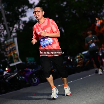 Runner Photo 4099095