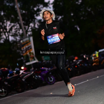 Runner Photo 4099114