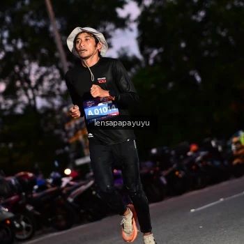 Runner Photo 4099118