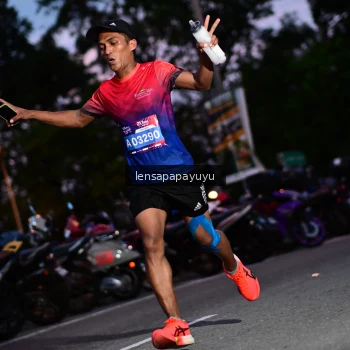 Runner Photo 4099119