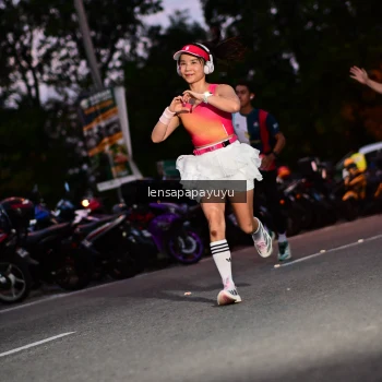 Runner Photo 4099131
