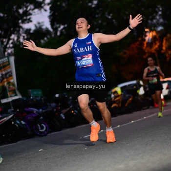 Runner Photo 4099133