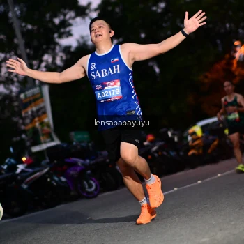 Runner Photo 4099135