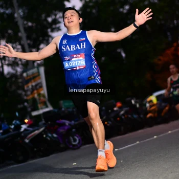 Runner Photo 4099143