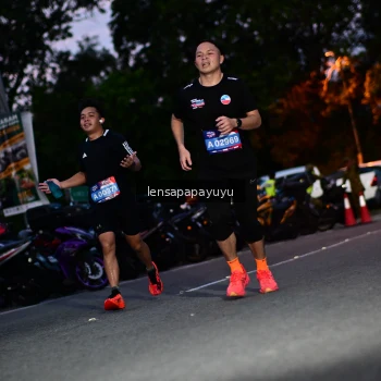 Runner Photo 4099146