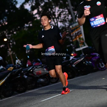 Runner Photo 4099153