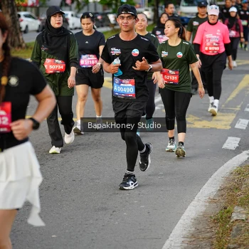 Runner Photo 4099155