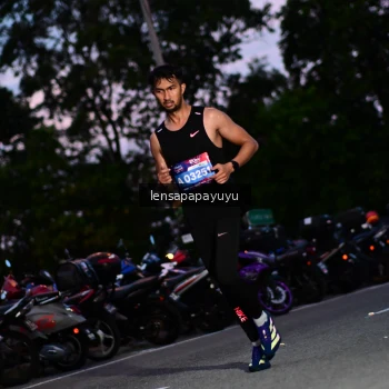Runner Photo 4099167