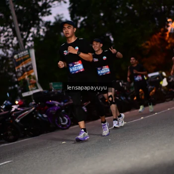 Runner Photo 4099172