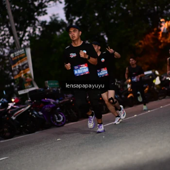 Runner Photo 4099174
