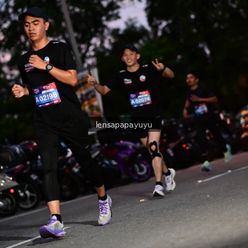 Runner Photo 4099184