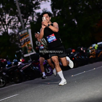 Runner Photo 4099193