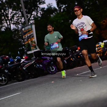 Runner Photo 4099207