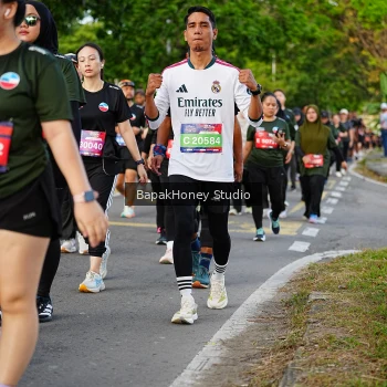 Runner Photo 4099208