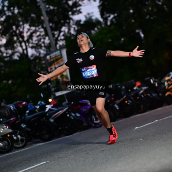 Runner Photo 4099259