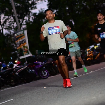 Runner Photo 4099266