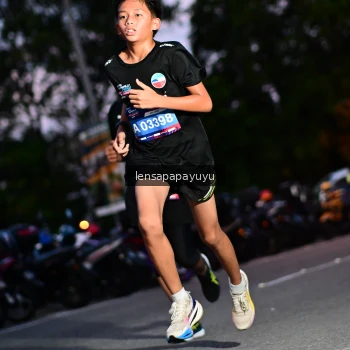 Runner Photo 4099299
