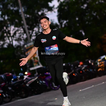 Runner Photo 4099311