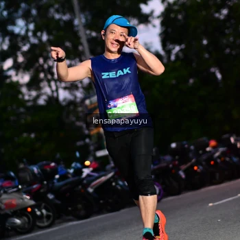 Runner Photo 4099323