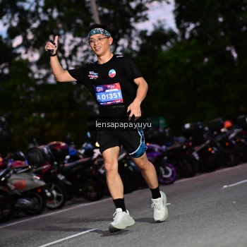 Runner Photo 4099324