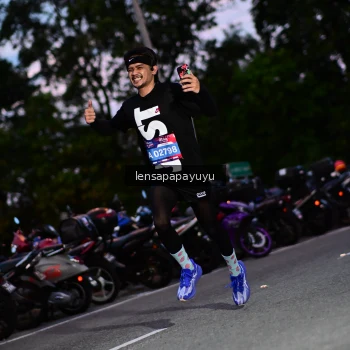 Runner Photo 4099335