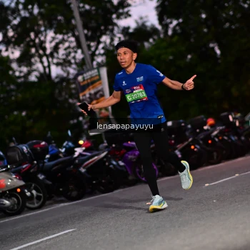 Runner Photo 4099352