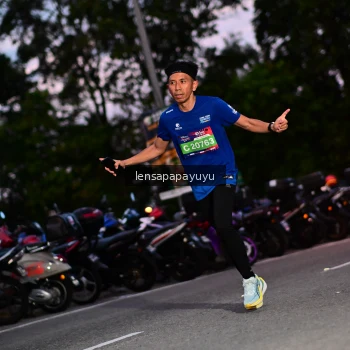 Runner Photo 4099354