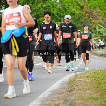 Runner Photo 4099357