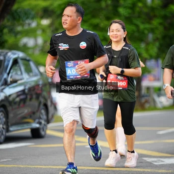 Runner Photo 4099370