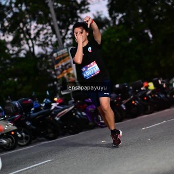 Runner Photo 4099372
