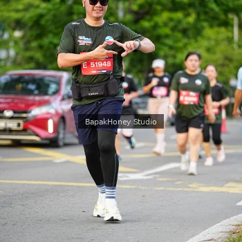Runner Photo 4099376