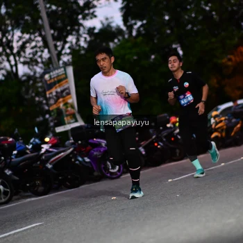 Runner Photo 4099378
