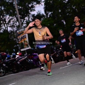 Runner Photo 4099398