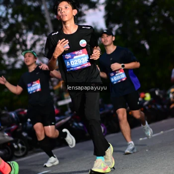 Runner Photo 4099409