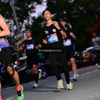 Runner Photo 4099411