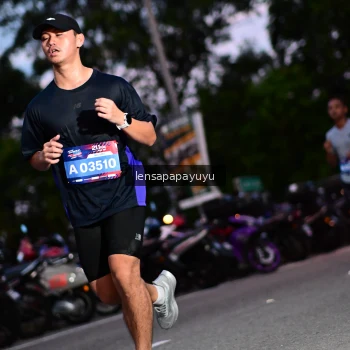 Runner Photo 4099416