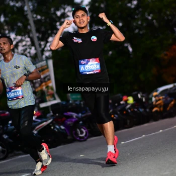 Runner Photo 4099422