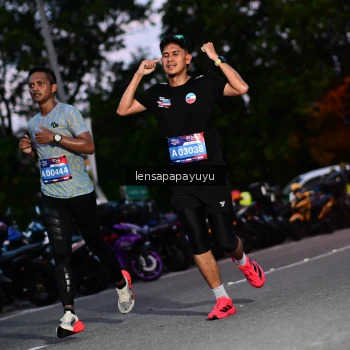 Runner Photo 4099433