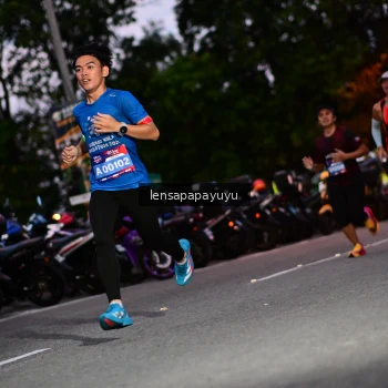 Runner Photo 4099437
